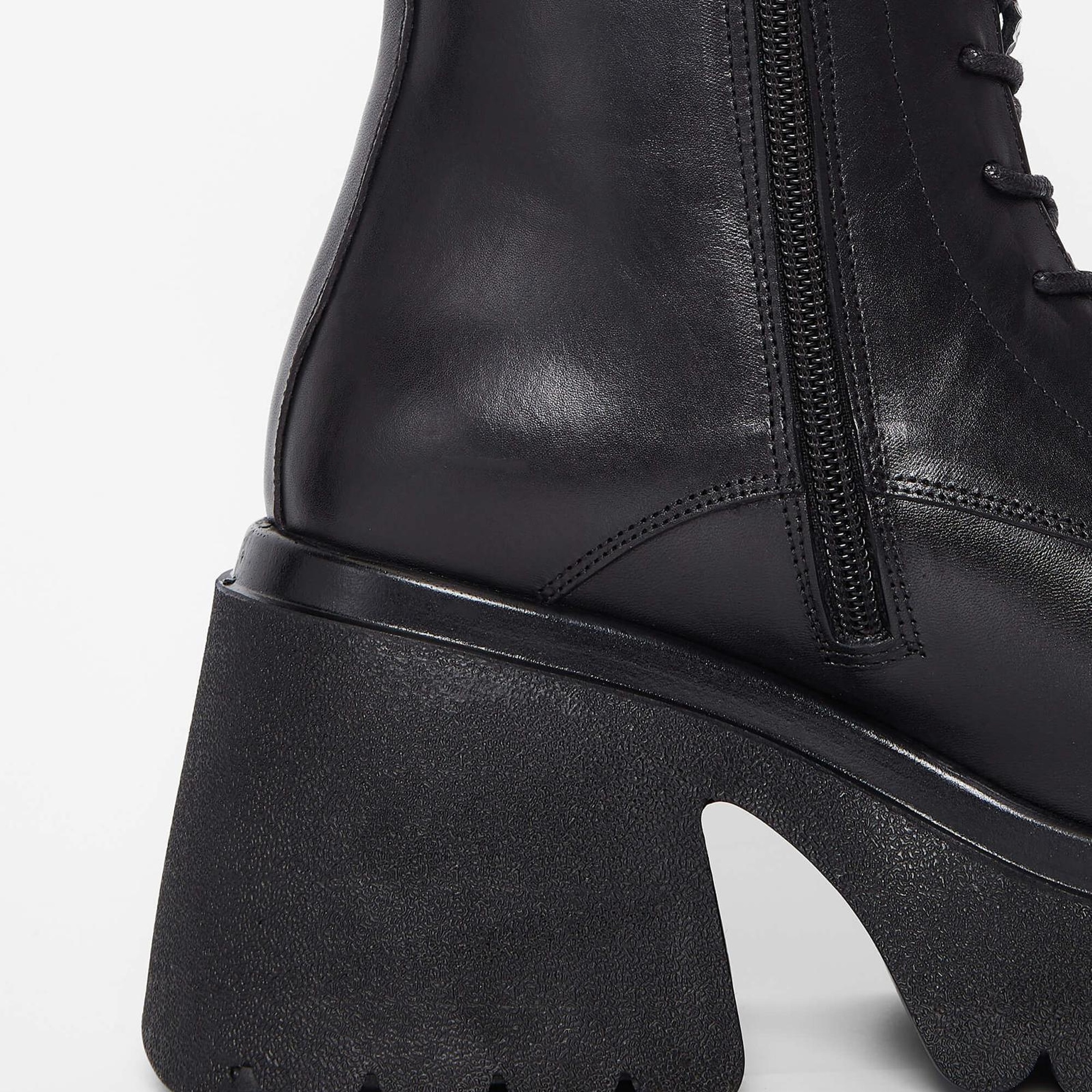 Tamer Tanca Kadın Hakiki Deri Siyah Deri Casual Bot