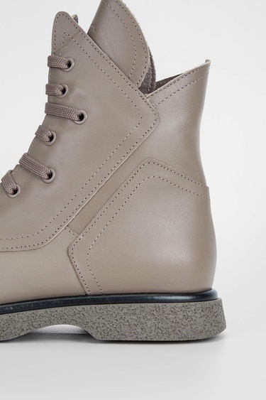  Tamer Tanca Kadın Hakiki Deri Taş Casual Bot