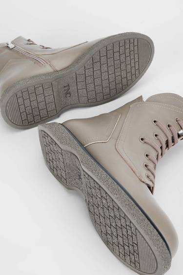  Tamer Tanca Kadın Hakiki Deri Taş Casual Bot