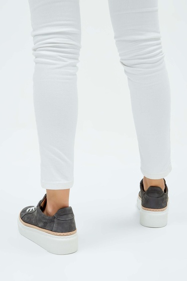  Tamer Tanca Kadın Hakiki Deri Gri Nubuk Sneakers & Spor Ayakkabı