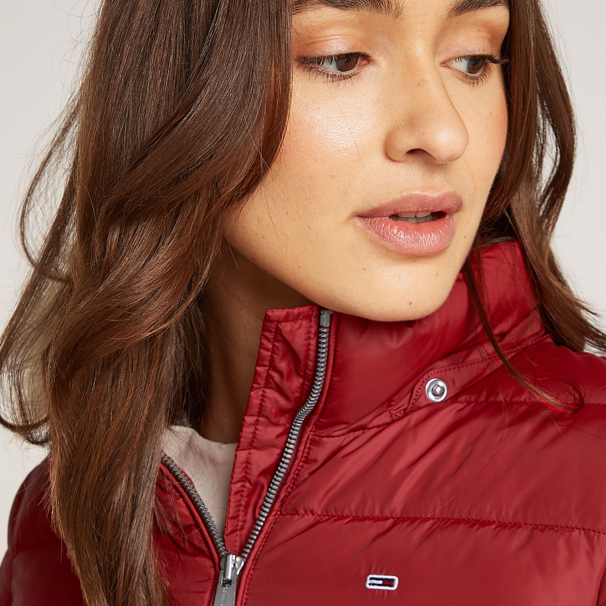 Tommy Hilfiger Jeans Basıc Hooded Down Kadın Kırmızı Ceket