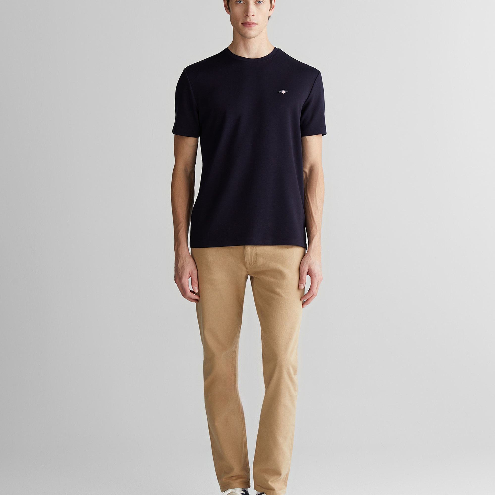GANT Erkek Lacivert Relaxed Fit Bisiklet Yaka T-Shirt