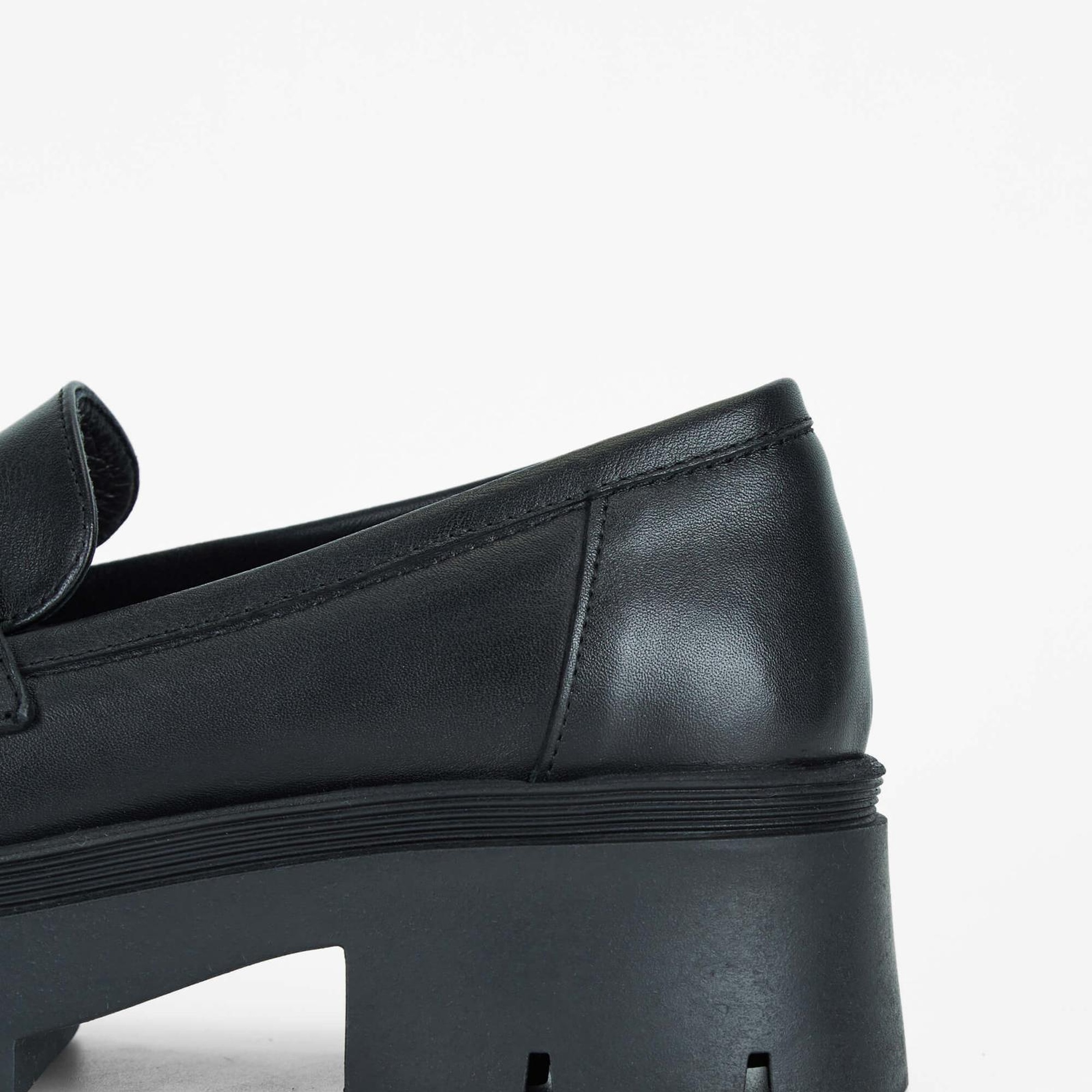 Tamer Tanca Kadın Hakiki Deri Siyah Deri Casual Ayakkabı