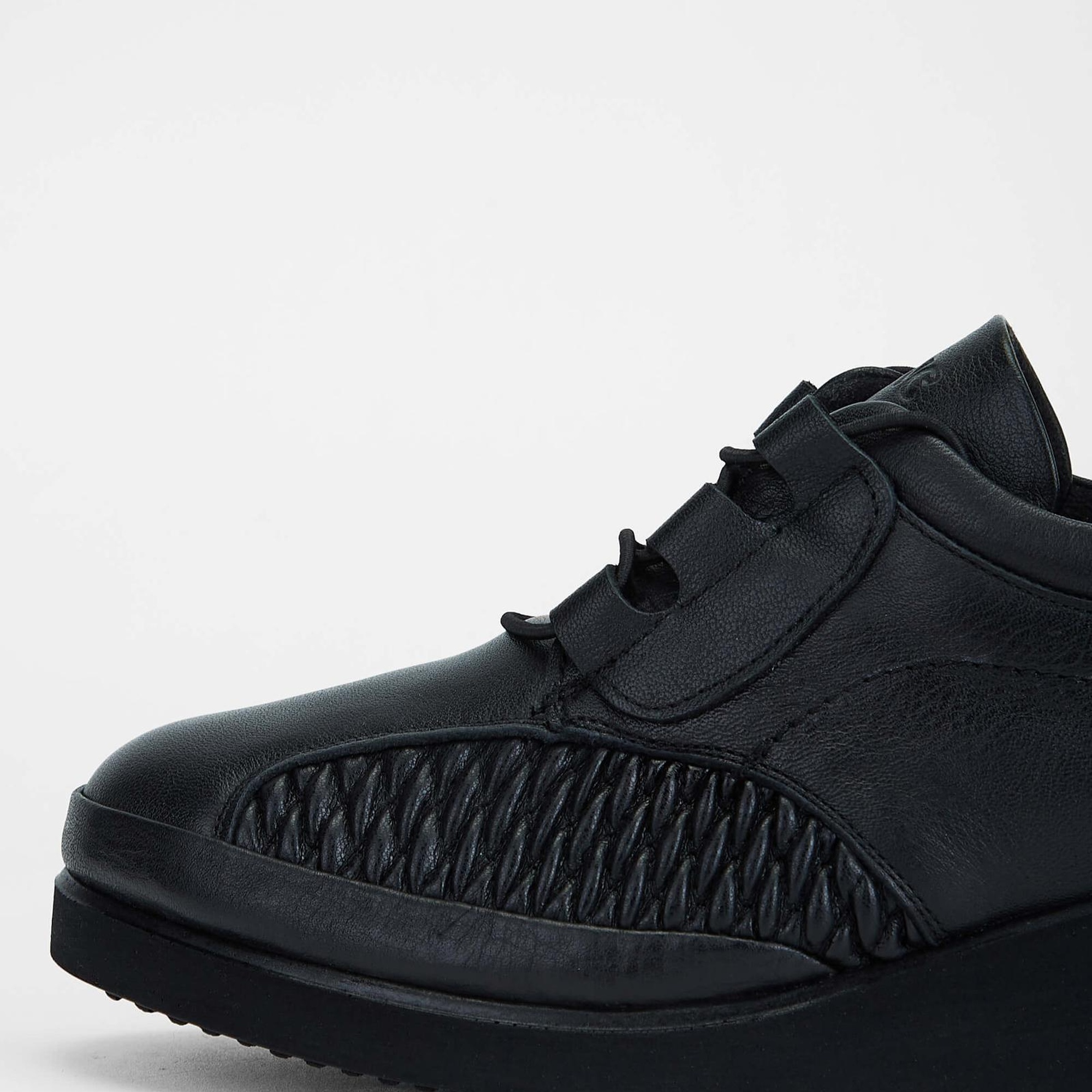 Tamer Tanca Kadın Hakiki Deri Siyah Casual Ayakkabı