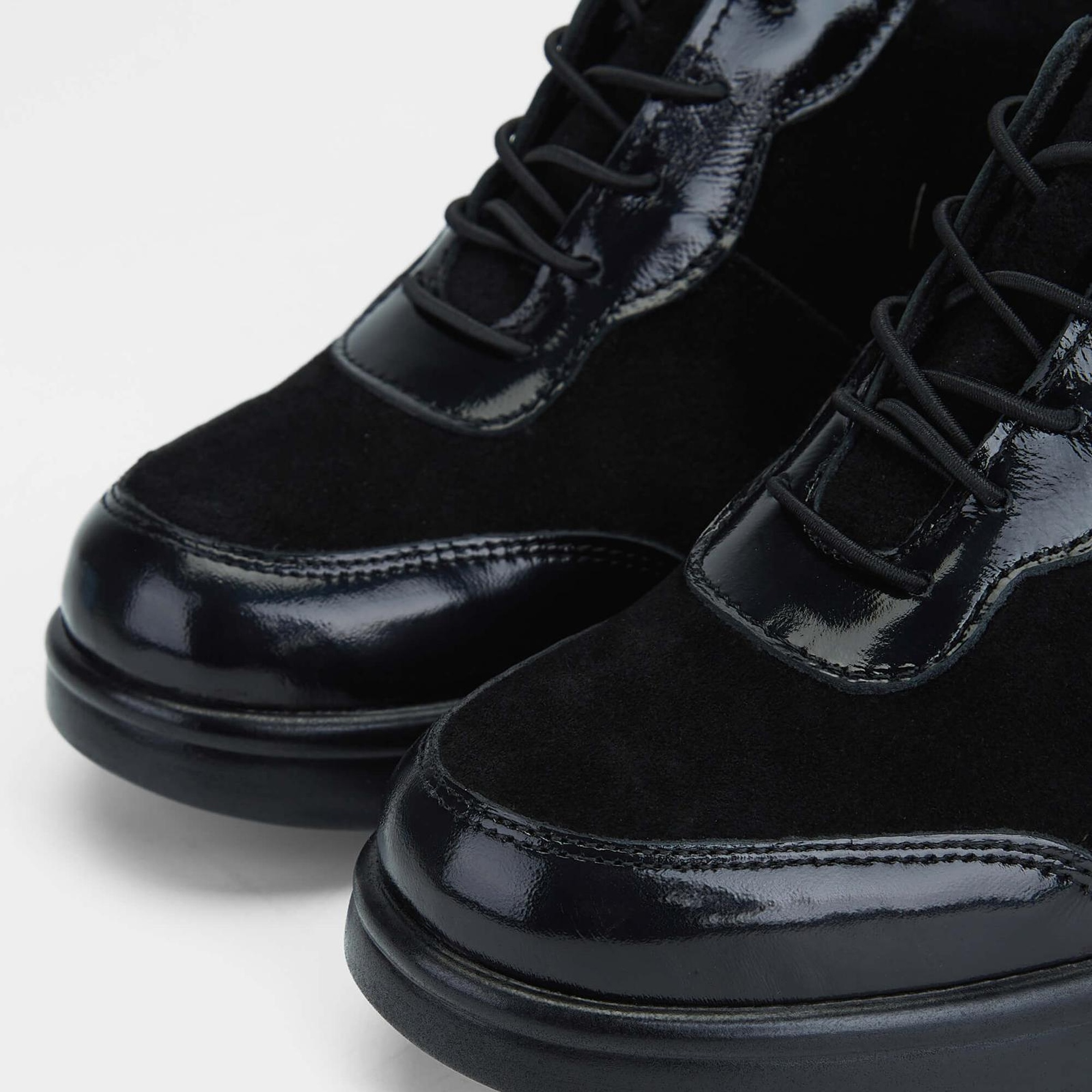 Tamer Tanca Kadın Hakiki Deri Siyah Rugan Casual Ayakkabı