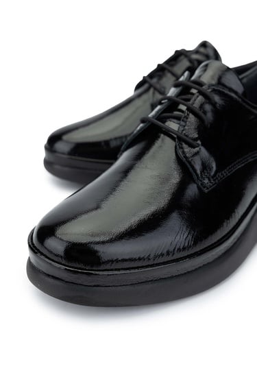  Tamer Tanca Kadın Hakiki Deri Siyah Rugan Casual Ayakkabı