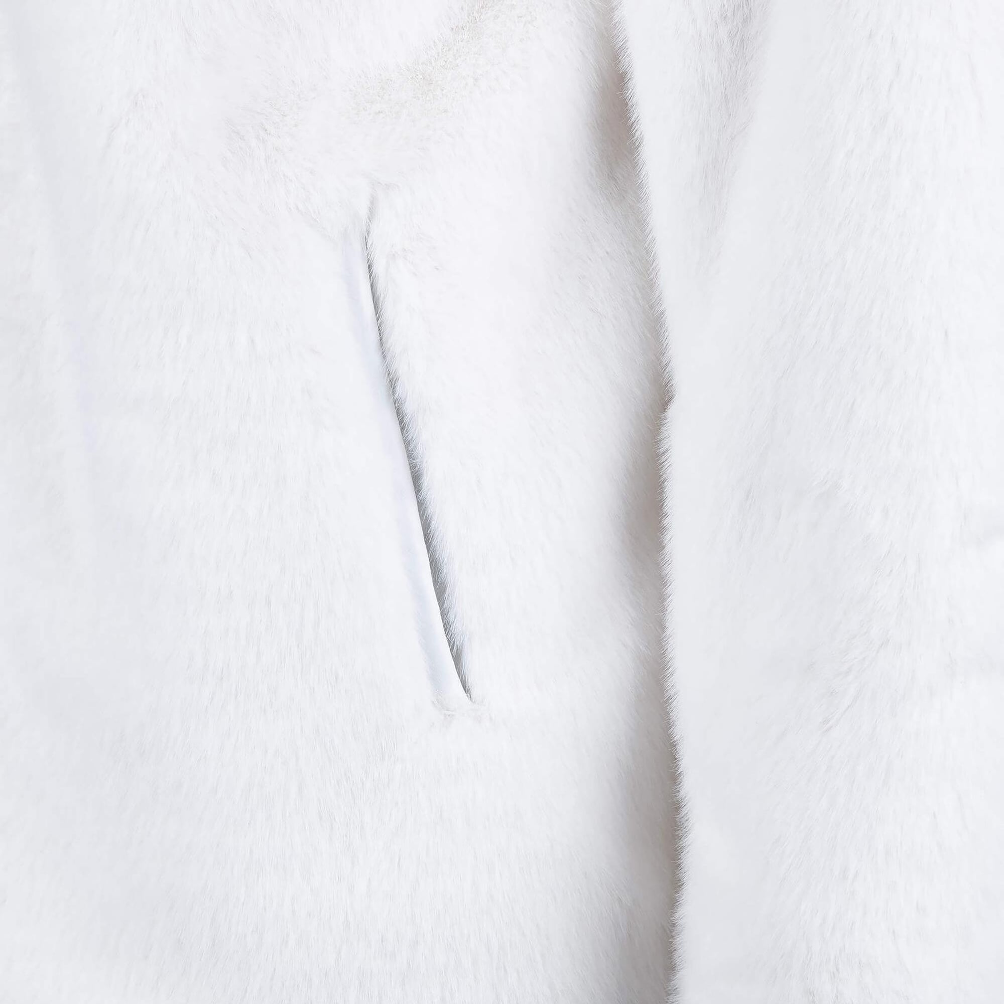 Tamer Tanca Kadın Peluş Beyaz Kumaş Mont Deri Mont