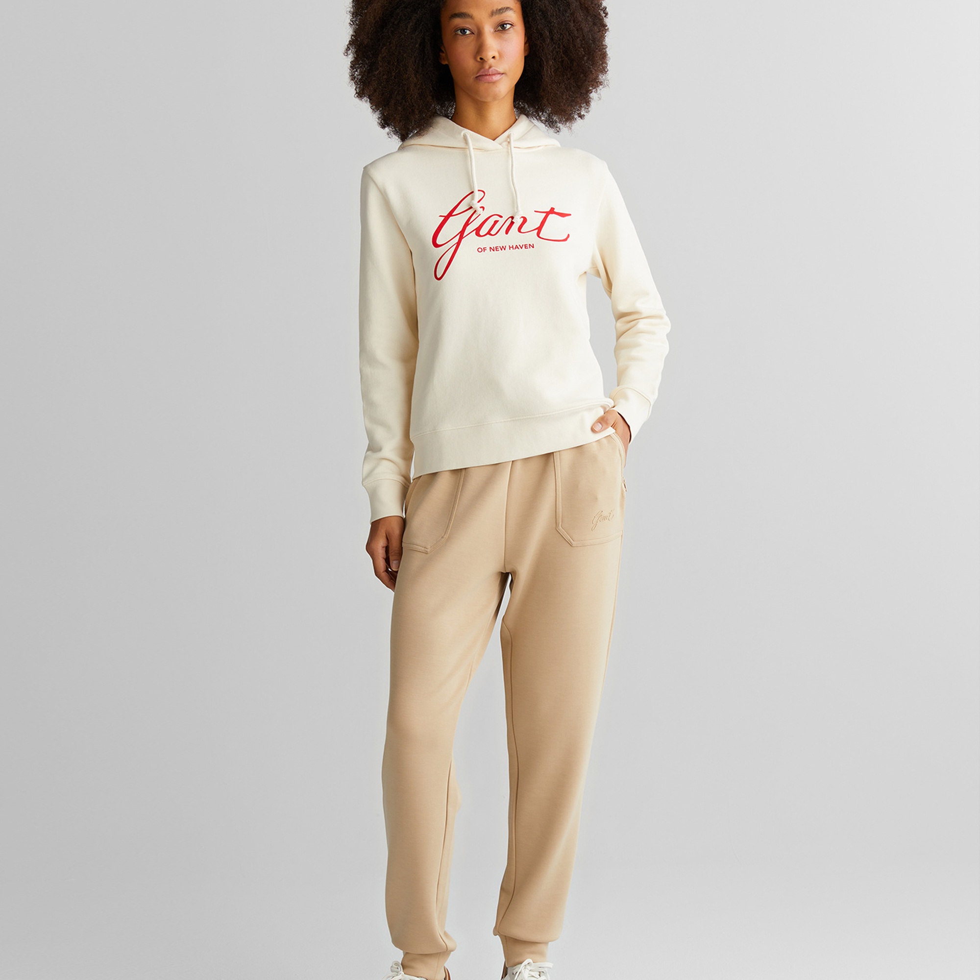 GANT Kadın Bej Regular Fit Logolu Eşofman Altı