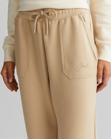  GANT Kadın Bej Regular Fit Logolu Eşofman Altı