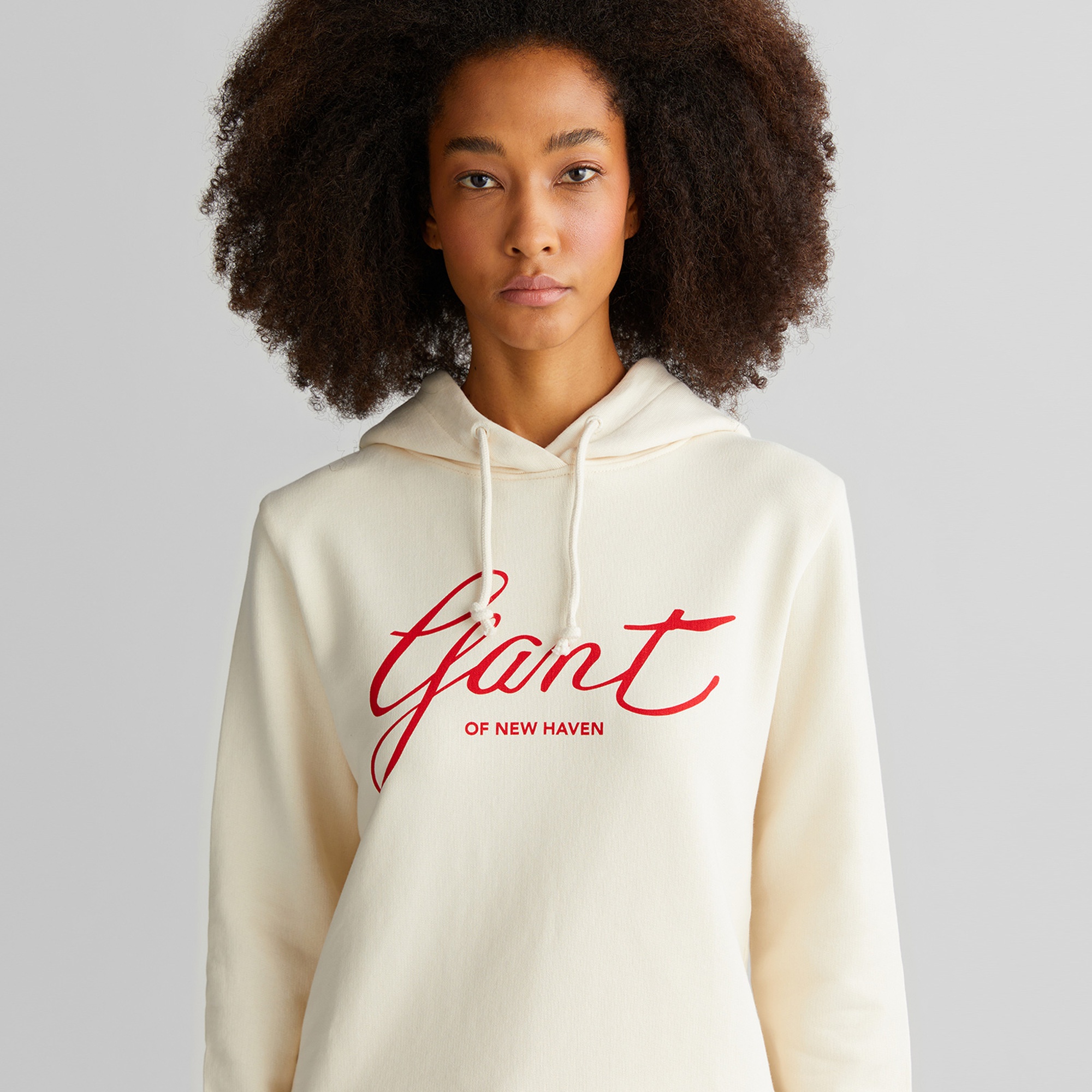 GANT Kadın Krem Relaxed Fit Kapüşonlu Logolu Sweatshirt
