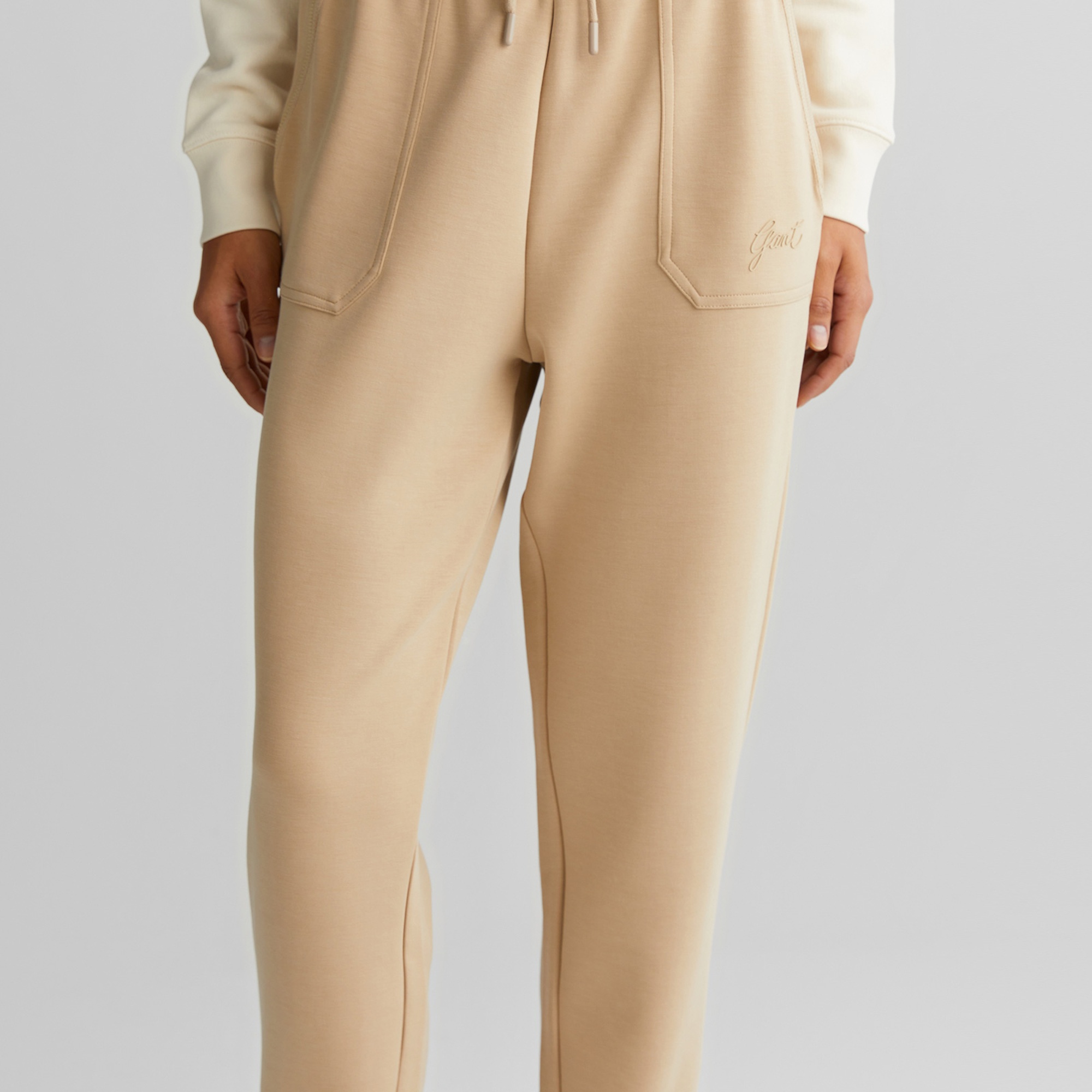 GANT Kadın Bej Regular Fit Logolu Eşofman Altı