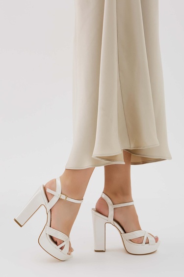  Tamer Tanca Kadın Vegan Beyaz Topuklu Ayakkabı