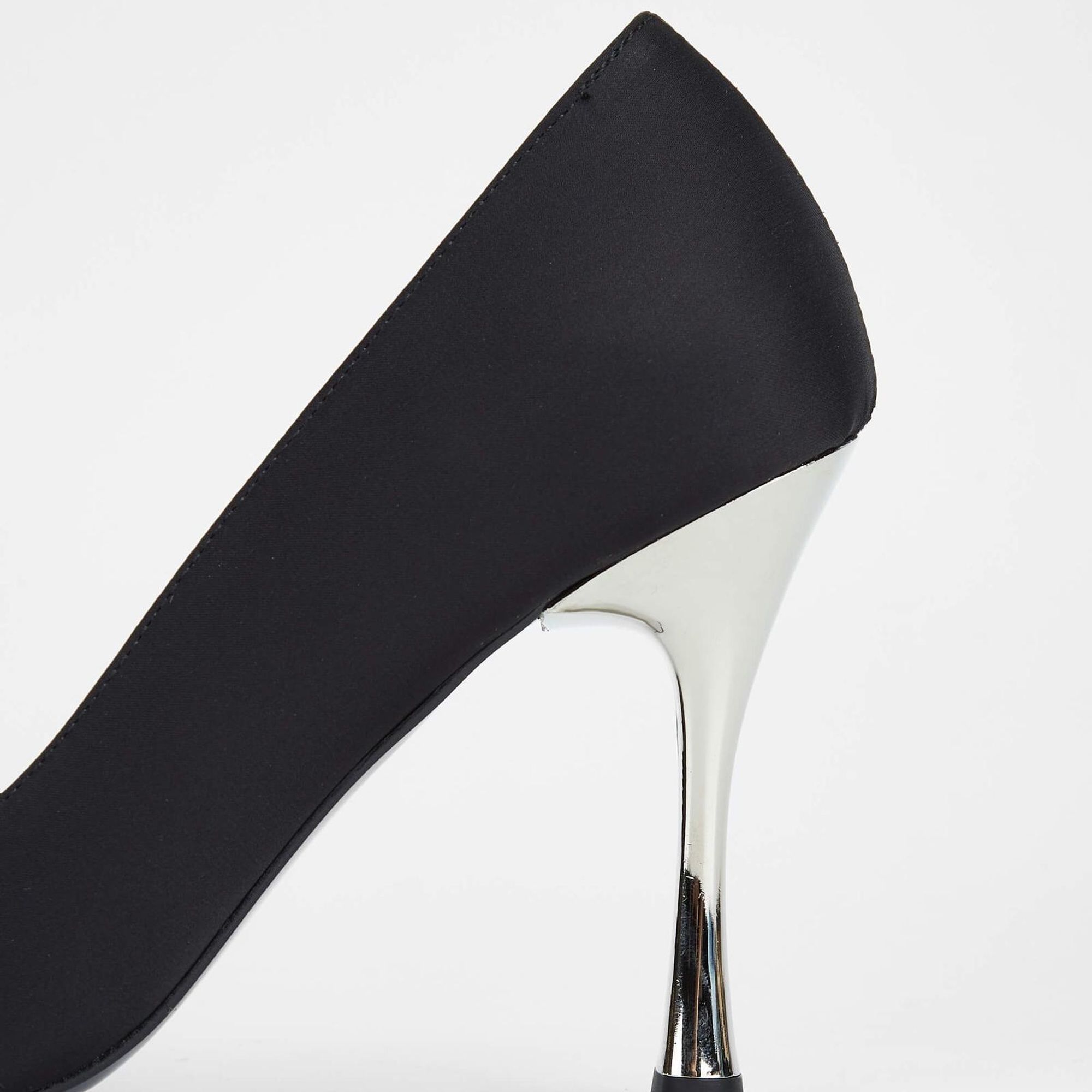 Tamer Tanca Kadın Tekstil Siyah Saten Topuklu Ayakkabı