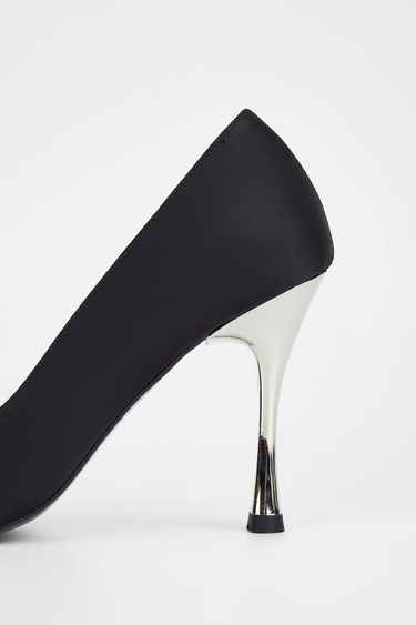  Tamer Tanca Kadın Tekstil Siyah Saten Topuklu Ayakkabı