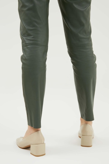  Tamer Tanca Kadın Hakiki Deri Bej Topuklu Ayakkabı