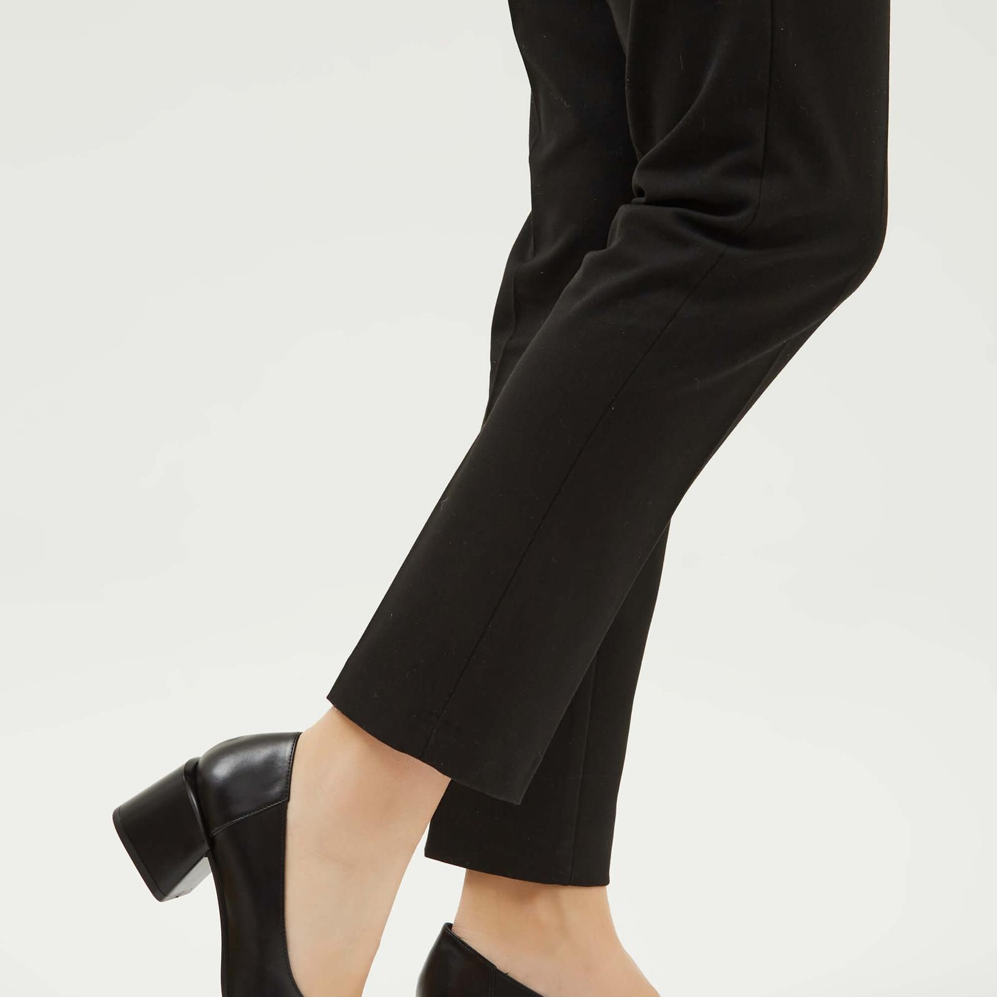 Tamer Tanca Kadın Hakiki Deri Siyah Deri Topuklu Ayakkabı