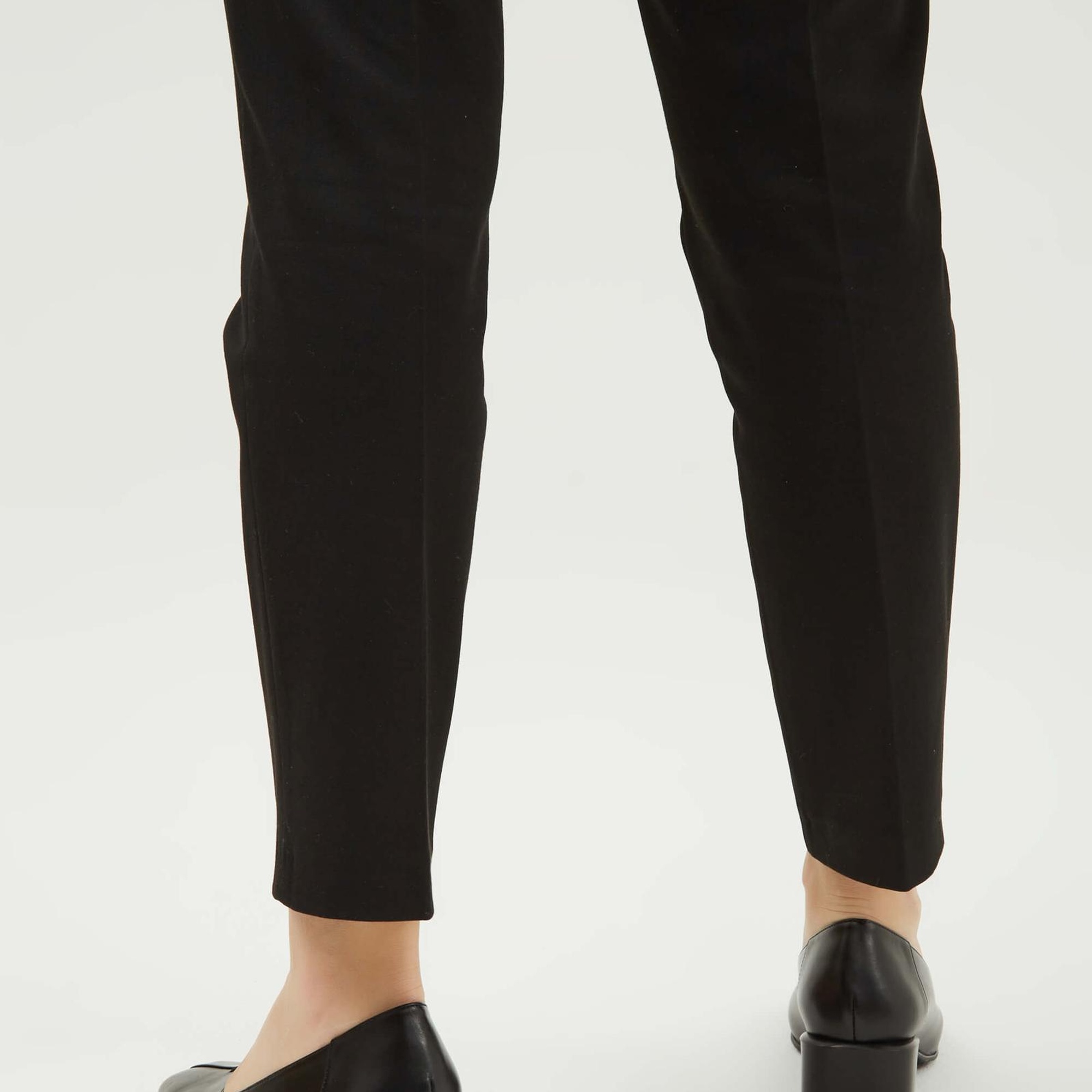 Tamer Tanca Kadın Hakiki Deri Siyah Deri Topuklu Ayakkabı