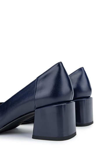  Tamer Tanca Kadın Hakiki Deri Lacivert Topuklu Ayakkabı