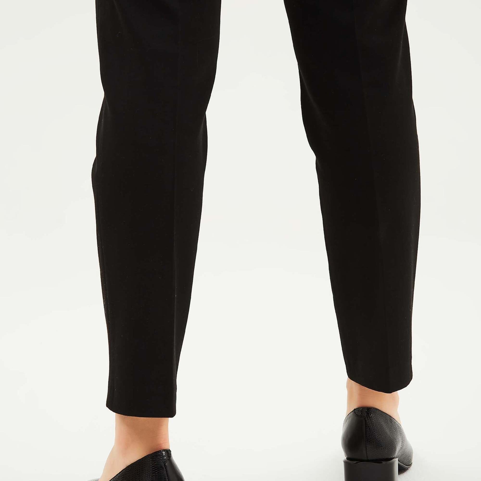 Tamer Tanca Kadın Hakiki Deri Siyah Topuklu Ayakkabı