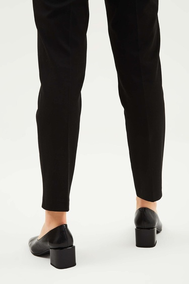  Tamer Tanca Kadın Hakiki Deri Siyah Topuklu Ayakkabı