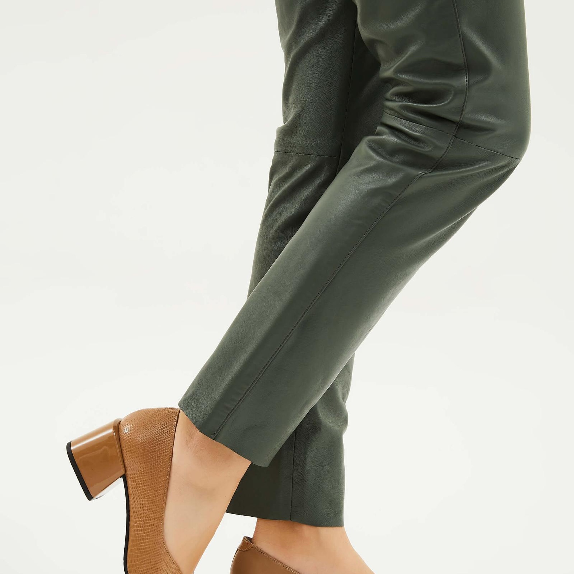 Tamer Tanca Kadın Hakiki Deri Vizon Topuklu Ayakkabı