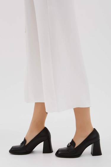  Tamer Tanca Kadın Hakiki Deri Siyah Deri Topuklu Ayakkabı