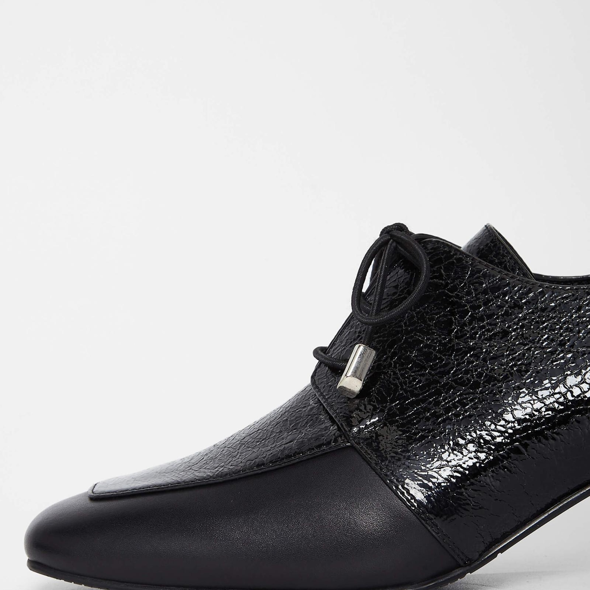 Tamer Tanca Kadın Hakiki Deri Siyah Rugan Topuklu Ayakkabı