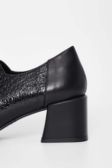  Tamer Tanca Kadın Hakiki Deri Siyah Rugan Topuklu Ayakkabı