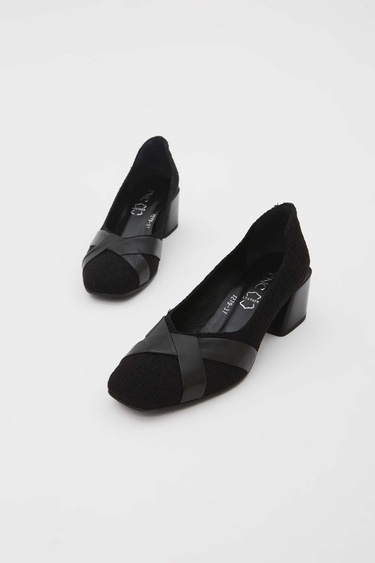  Tamer Tanca Kadın Hakiki Deri Siyah Keten Topuklu Ayakkabı