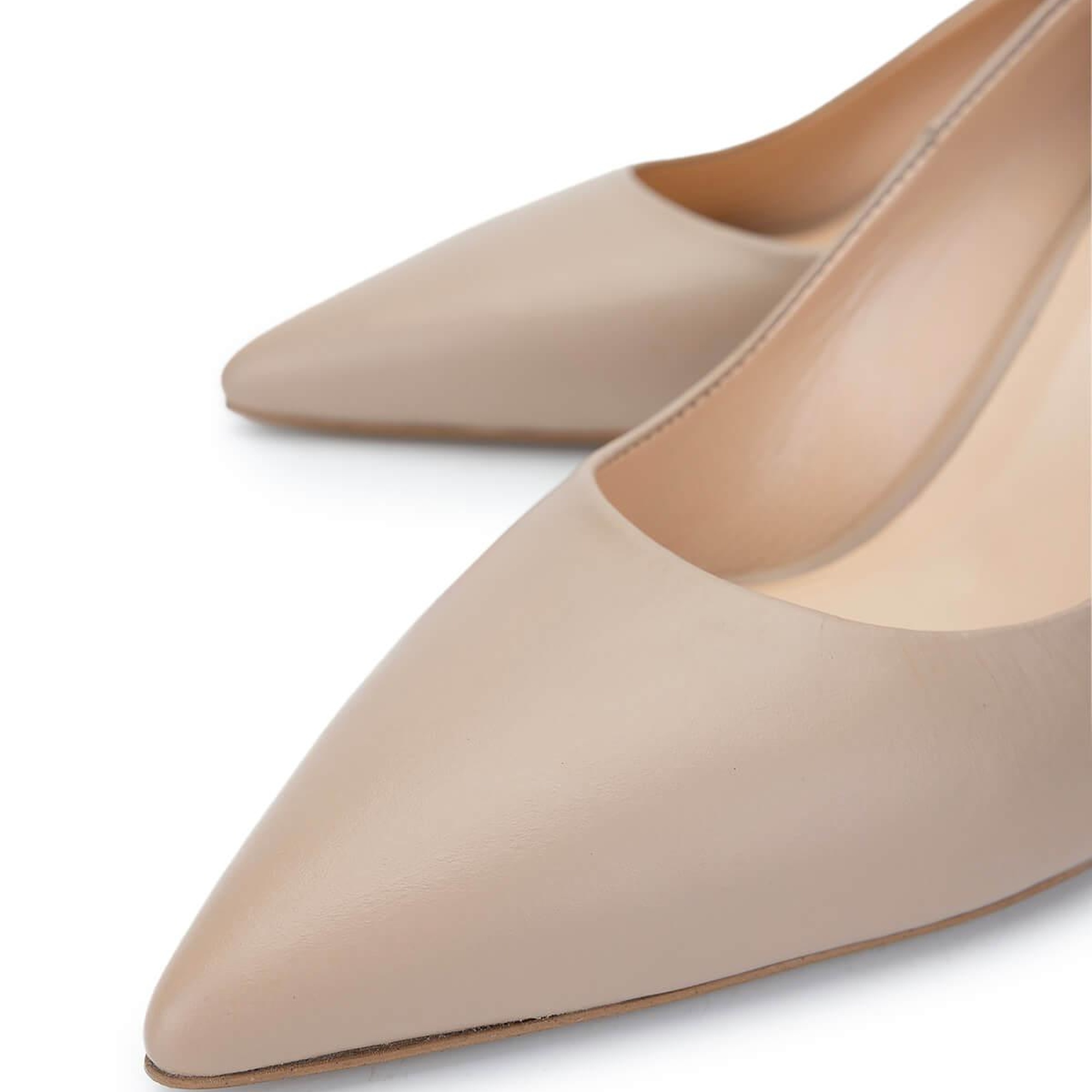 Tamer Tanca Kadın Hakiki Deri Bej Topuklu Ayakkabı