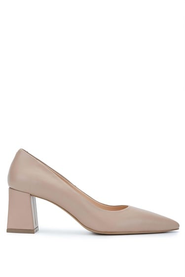  Tamer Tanca Kadın Hakiki Deri Bej Topuklu Ayakkabı