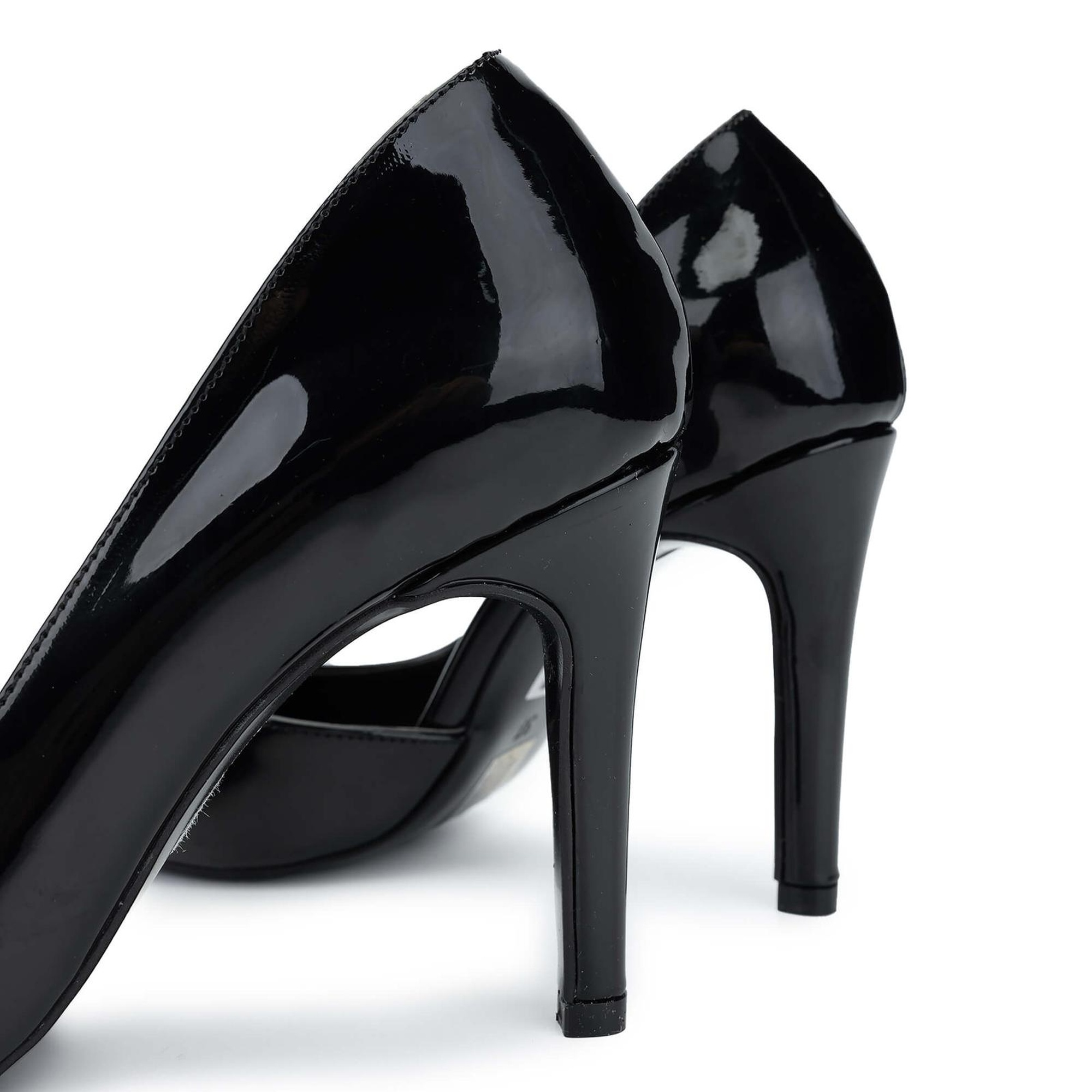 Tamer Tanca Kadın Vegan Siyah Rugan Topuklu Ayakkabı