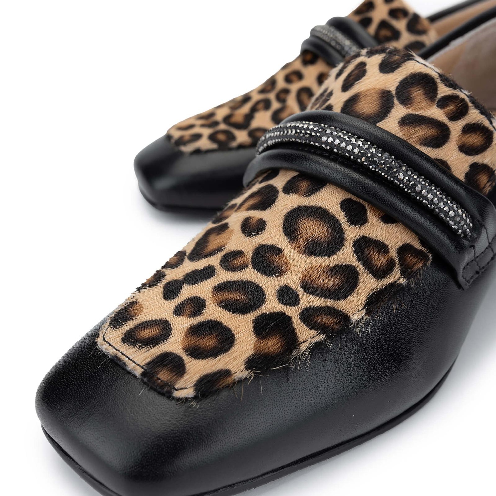 Tamer Tanca Kadın Hakiki Deri Siyah Deri Topuklu Ayakkabı