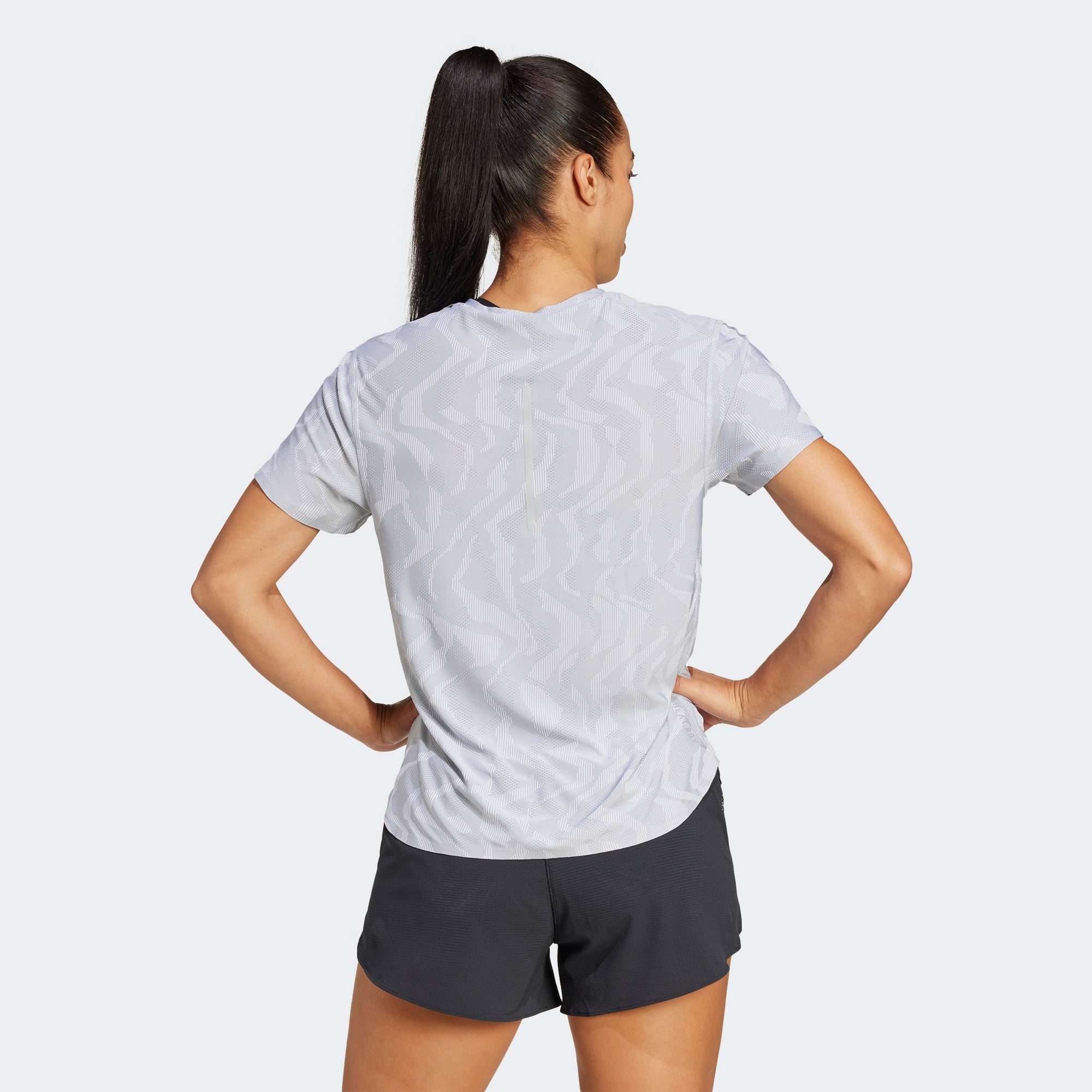 adidas Ultimate HEAT.RDY Engineered Kadın Gri Koşu T-Shirt