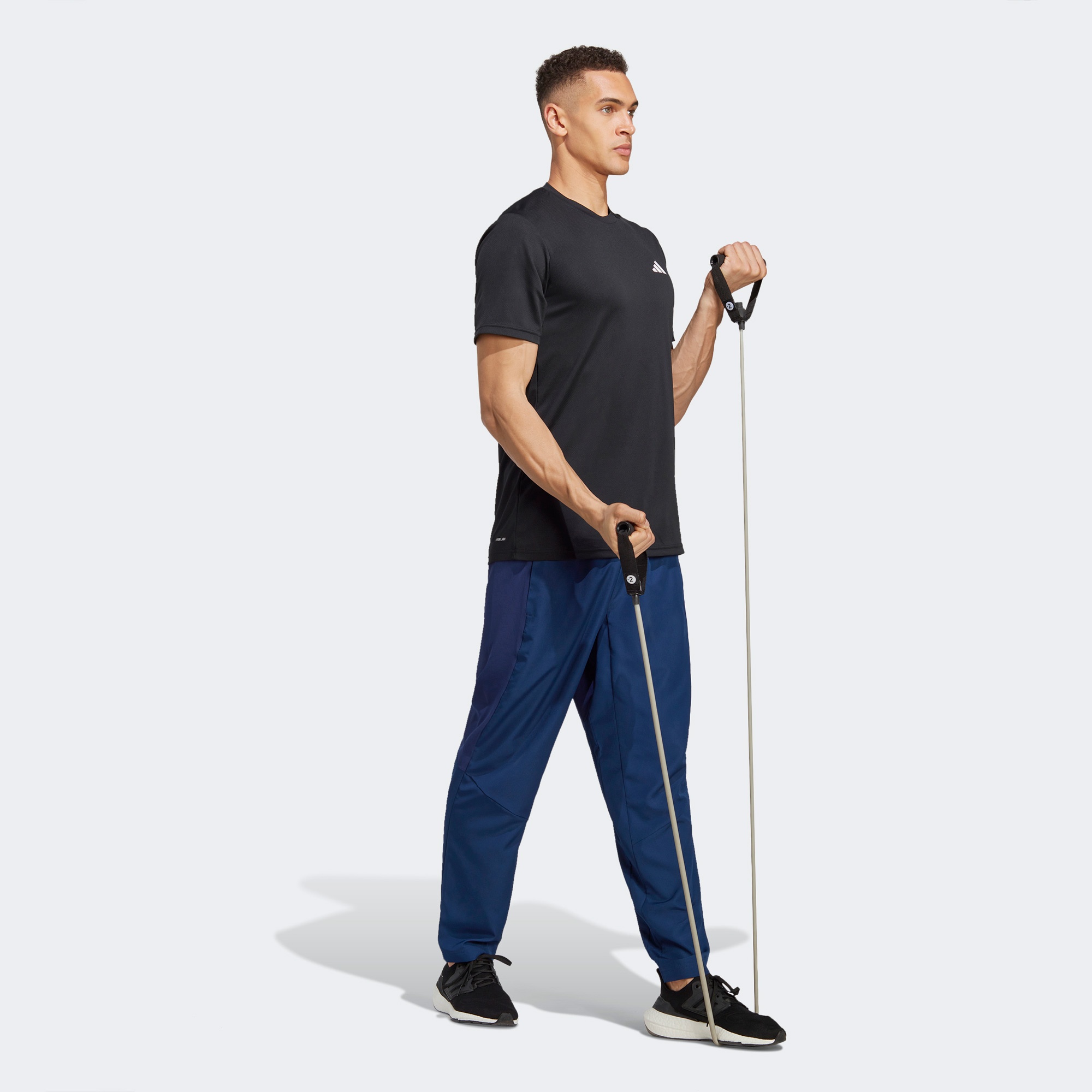 adidas Training Essentials Erkek Siyah Antrenman T-Shirt