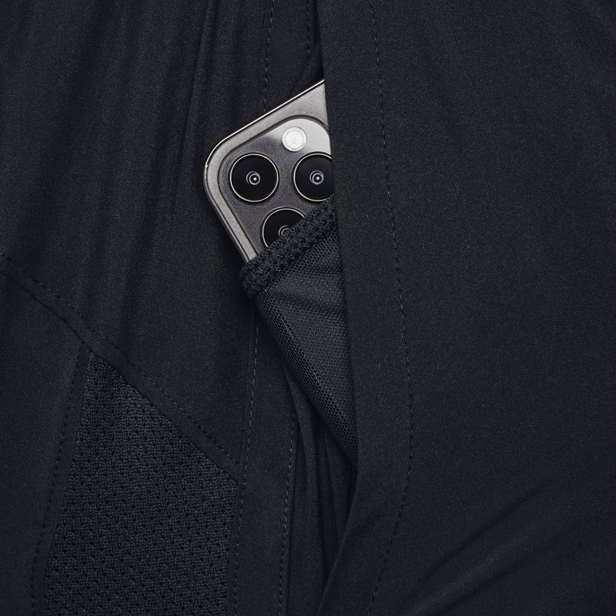 Under Armour Launch Erkek Siyah Günlük Şort