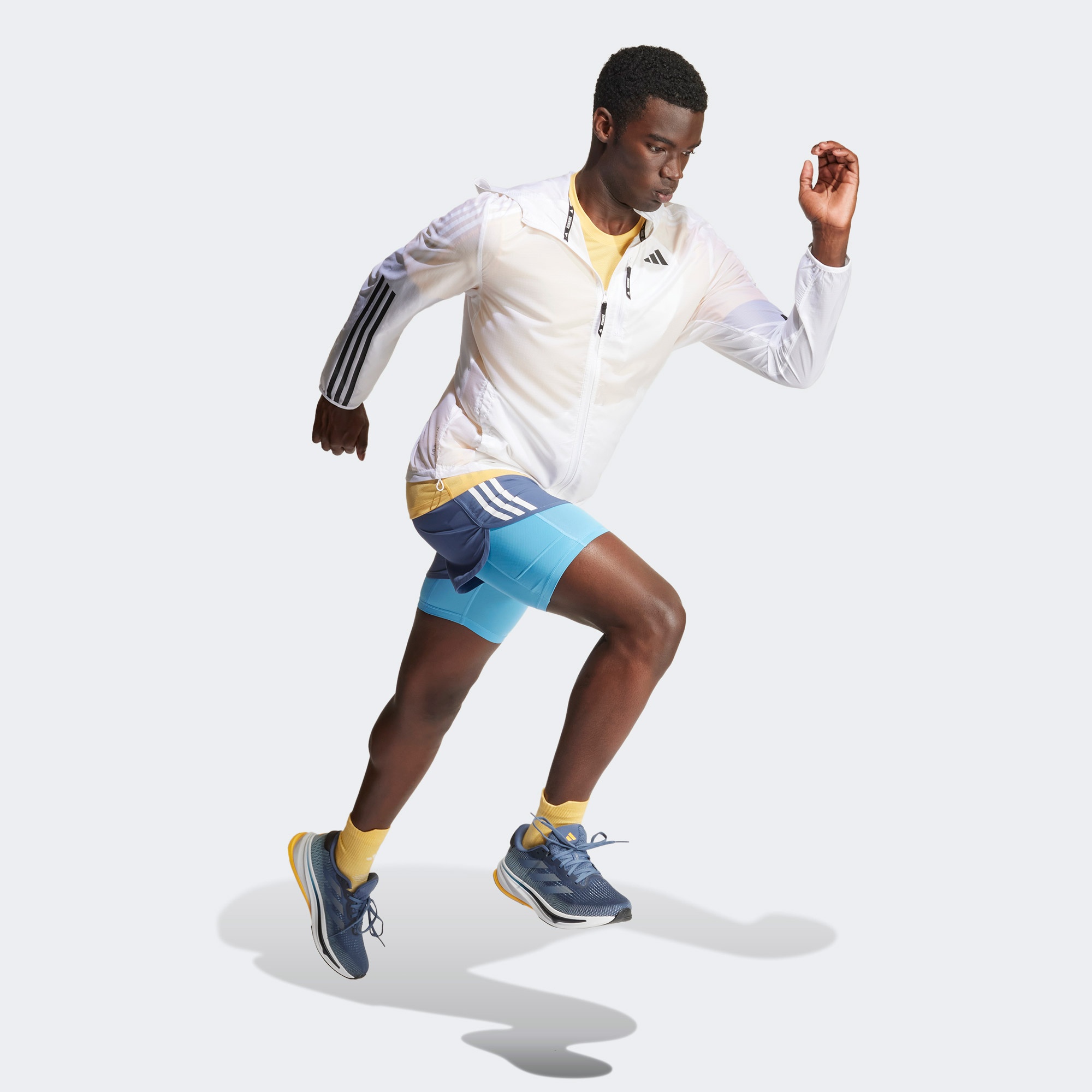 adidas Own The Run 3-Stripes Erkek Beyaz Koşu Rüzgarlığı