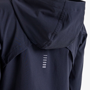  Under Armour Out Run Kadın Siyah Koşu Üstü