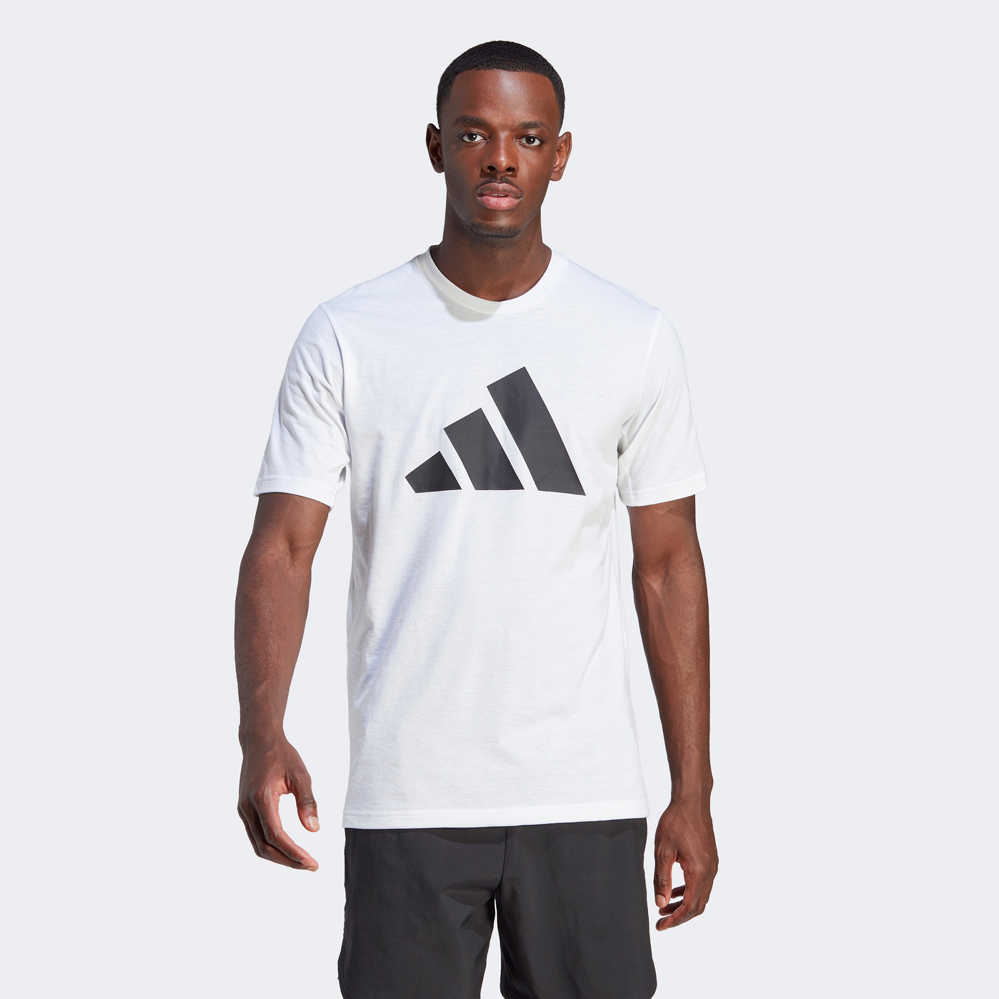 adidas Training Essentials Erkek Beyaz Günlük T-Shirt