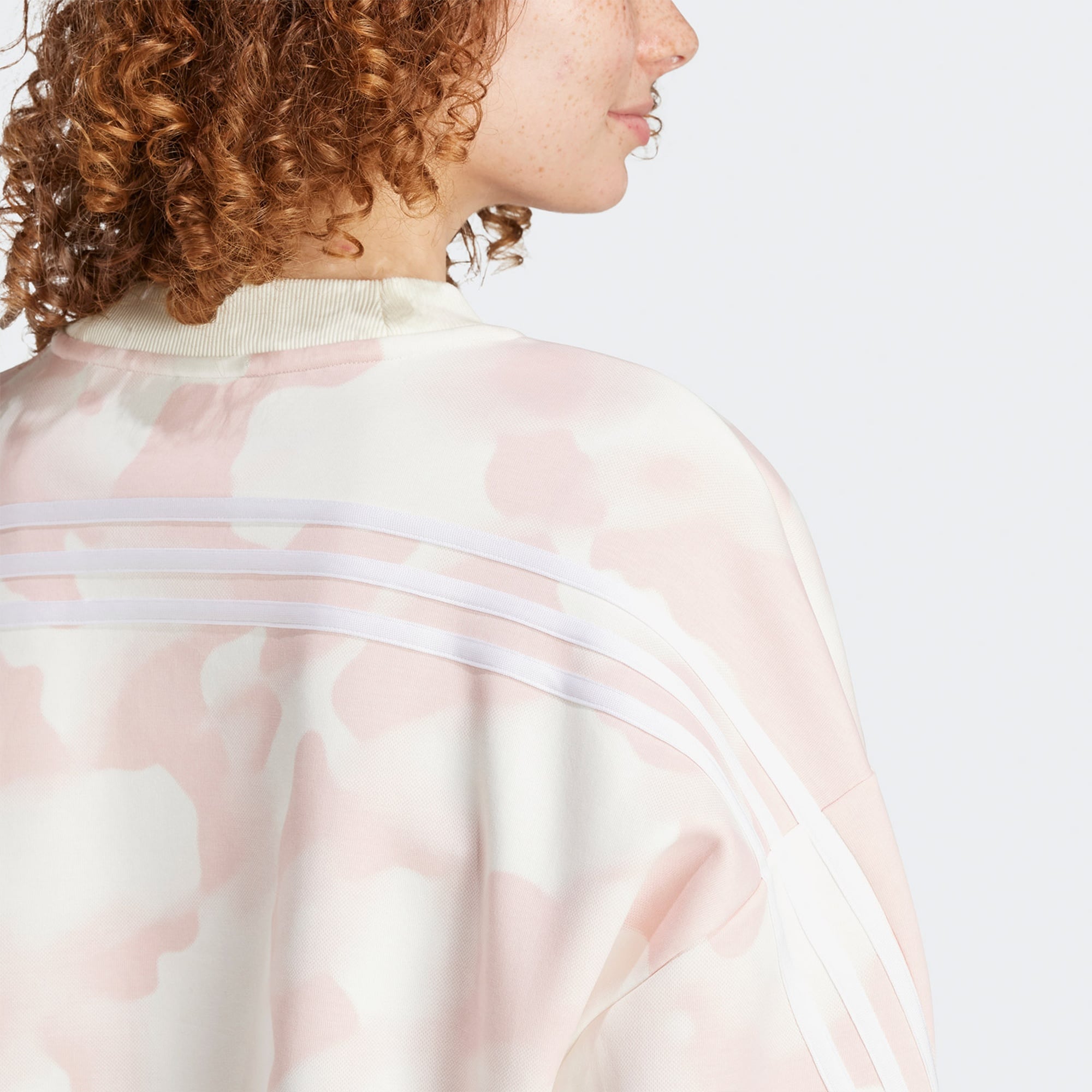 adidas Future Icons 3 Striped Kadın Beyaz Günlük Sweatshirt