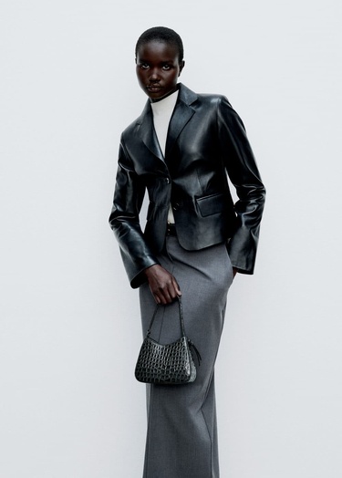  Mango Kadın Rugan Timsah Derisi Görünümlü Çanta Gri