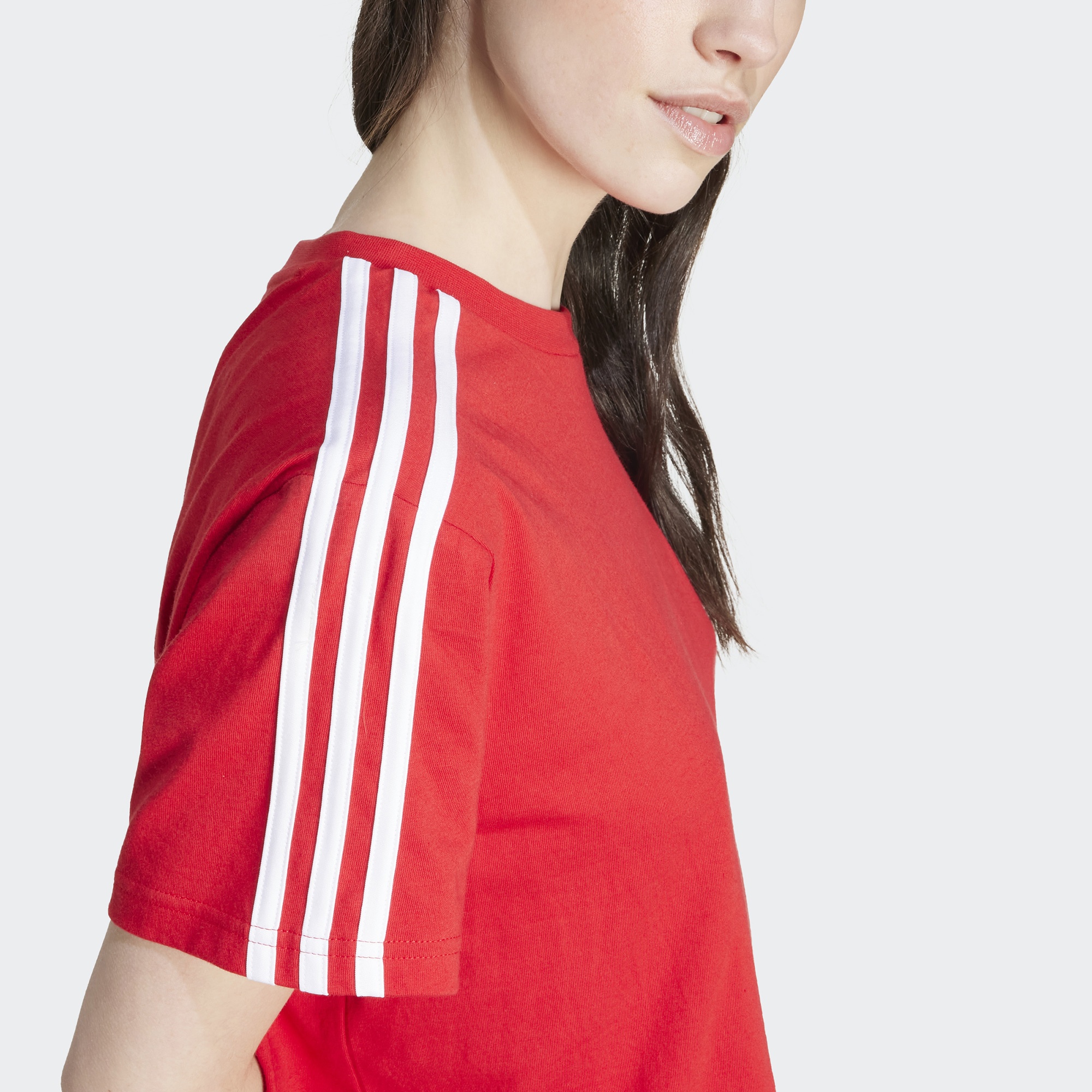 adidas Essentials 3 Stripes Kadın Kırmızı Günlük T-Shirt