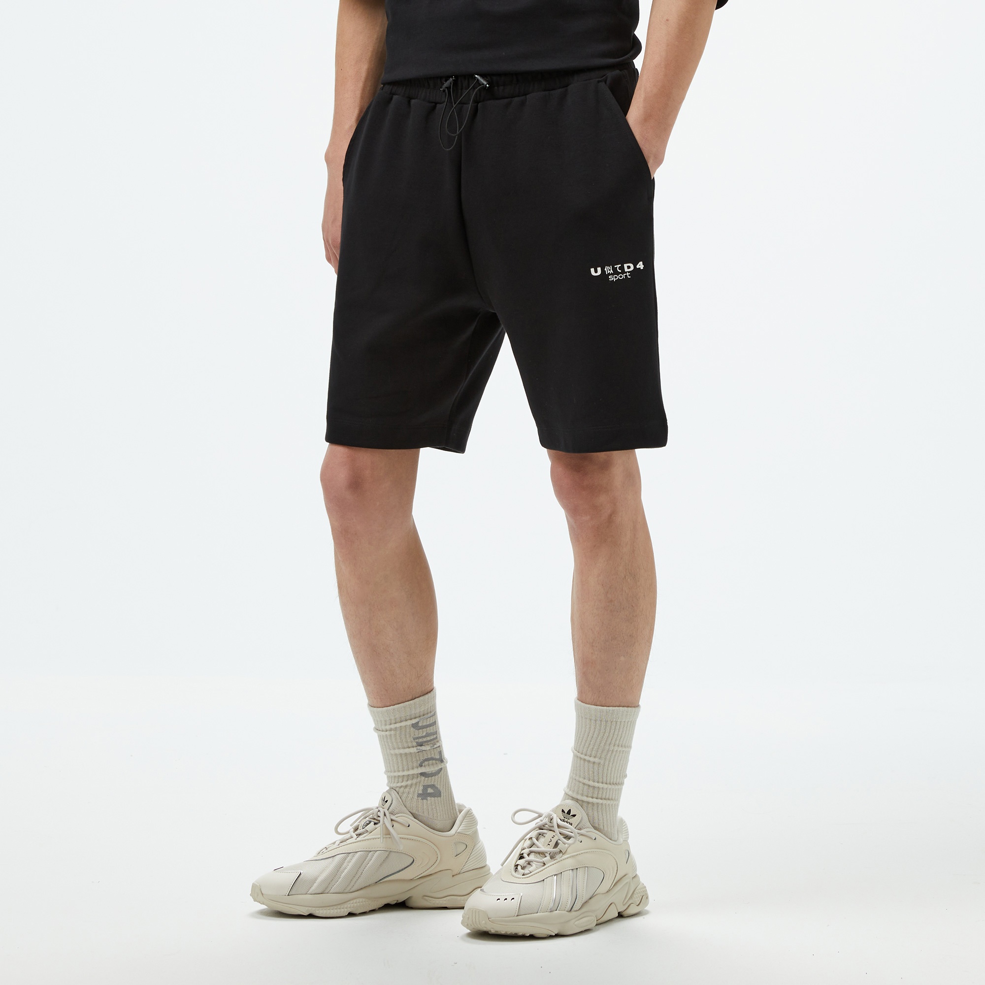 UNITED4 Sport Erkek Siyah Antrenman Şortu