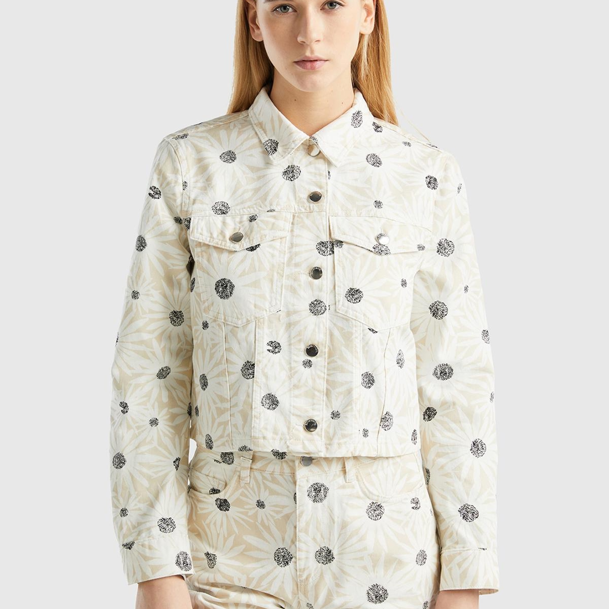 Kadın Krem Çiçek Desenli Denim Ceket