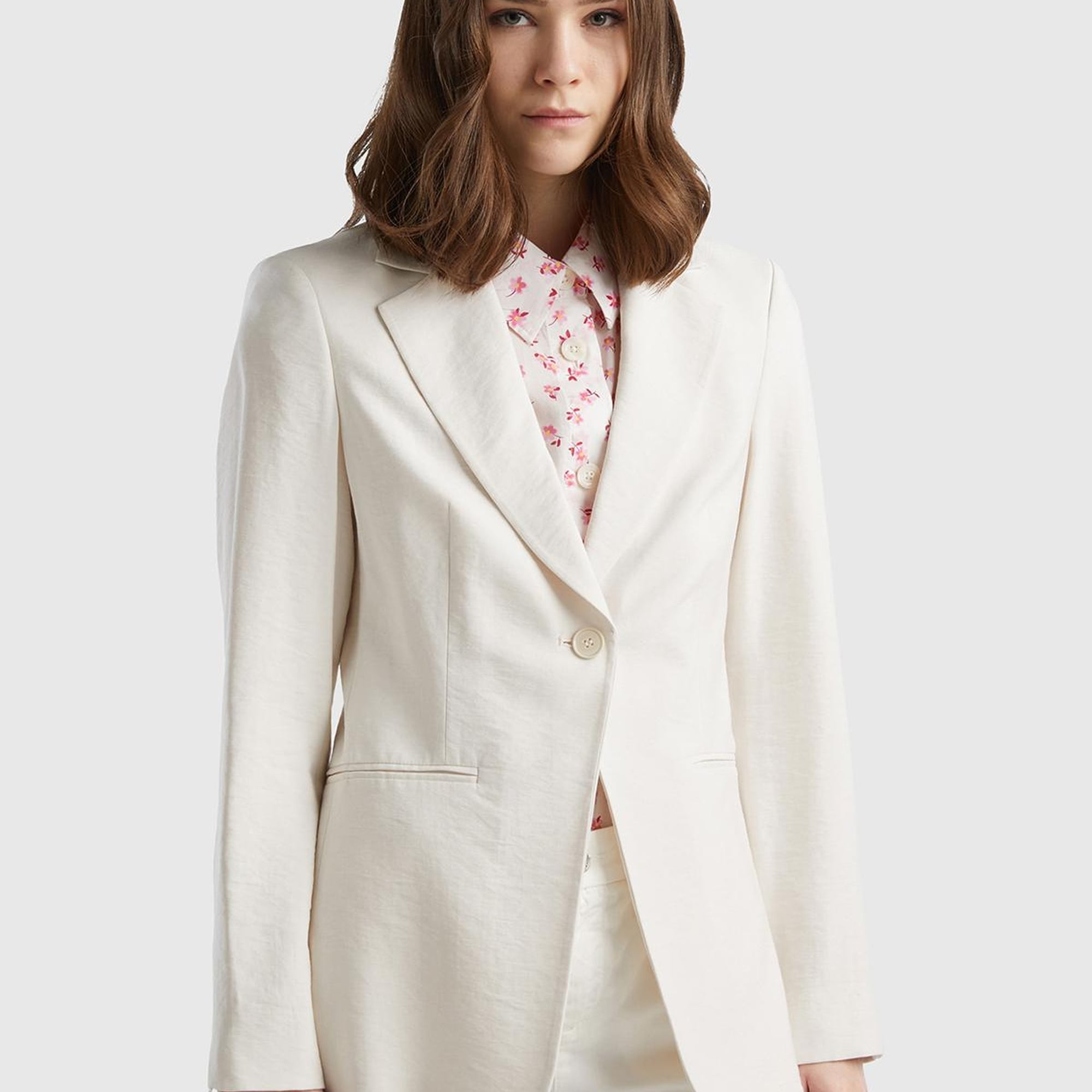 Kadın Krem Viskoz Karışımlı Slim Fit Blazer Ceket