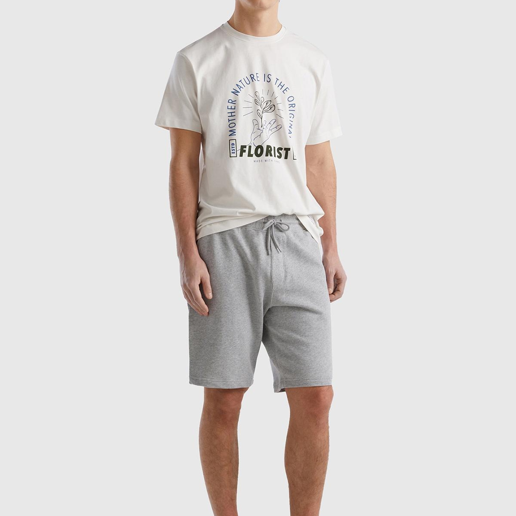 Erkek Gri Melanj %100 Pamuk Logo Detaylı Beli Lastikli Bermuda Şort