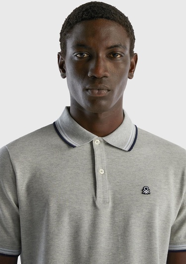  Erkek Gri Melanj Kol ve Yaka Ucu Çizgili Polo