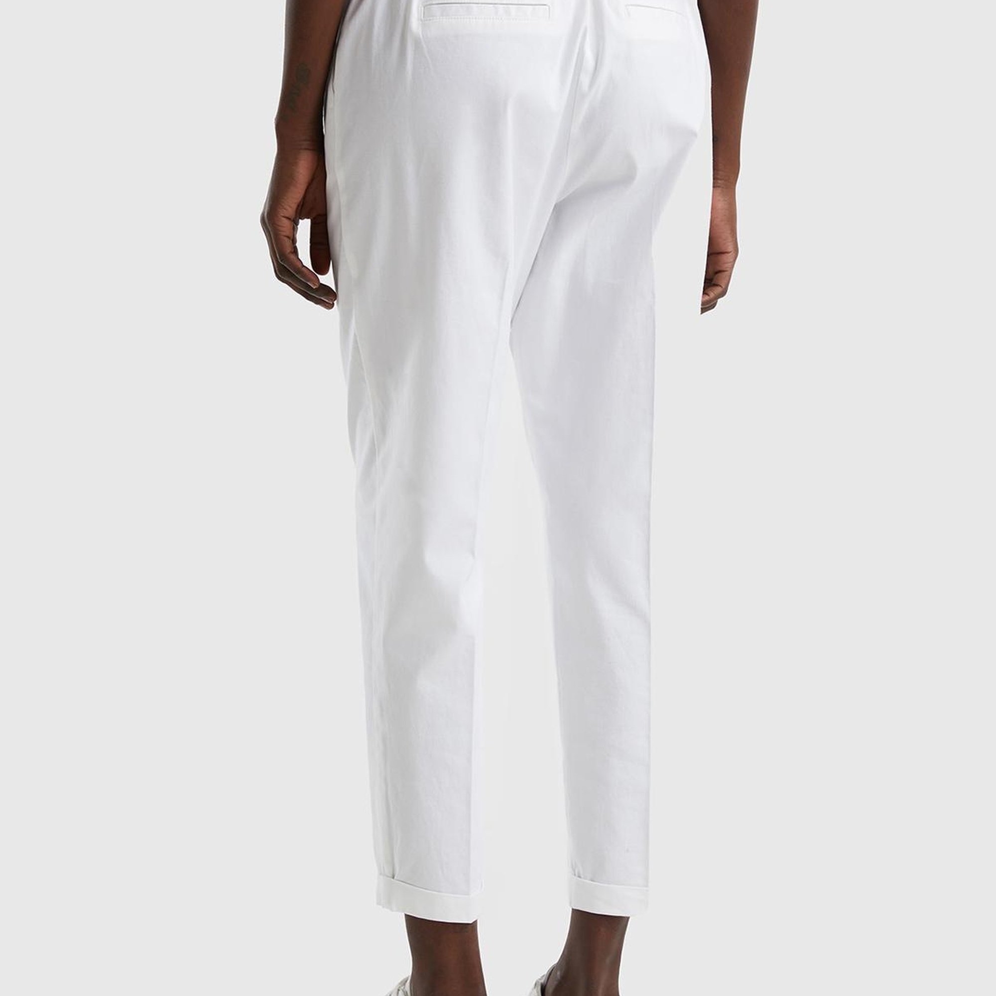 Kadın Beyaz Jogger Pantolon