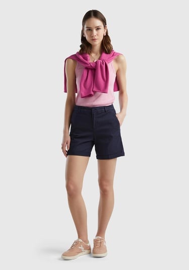  Kadın Lacivert Mevsimlik Bermuda