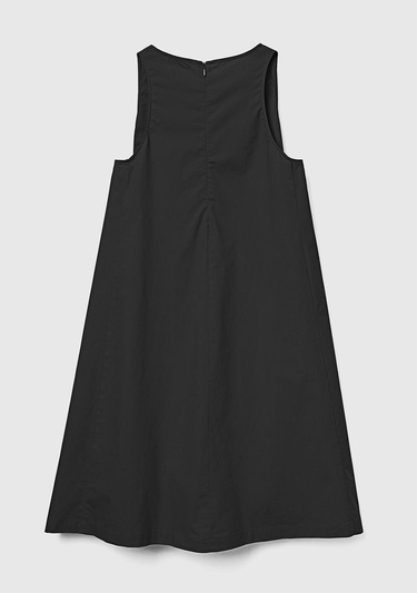  Kadın Siyah %100 Koton Kolsuz Midi Boy Elbise